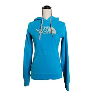 The North Face Women's Half Dome Hoodie Size Small Bright Blue